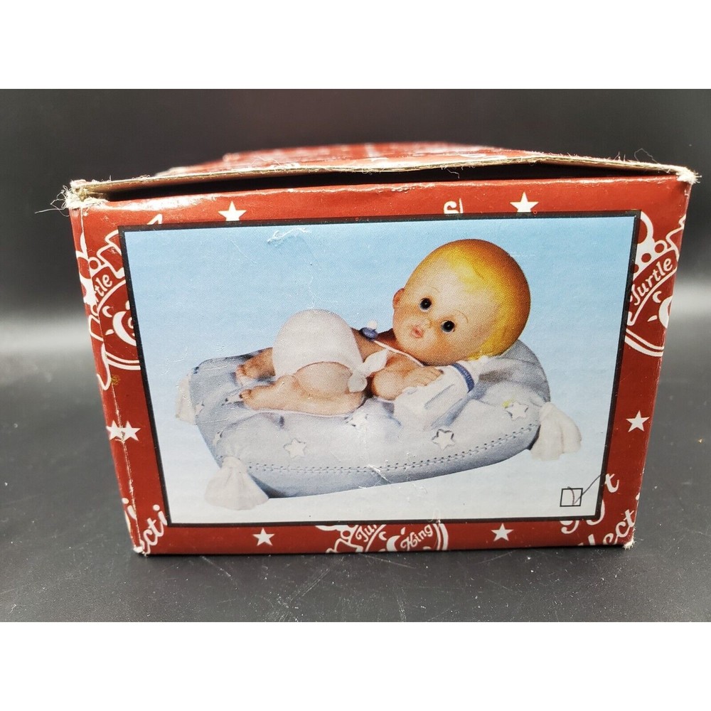 New In Box Baby Boy On Pillow Figurine By Turtle King Corporation Diaper Bottle - Picture 3 of 10